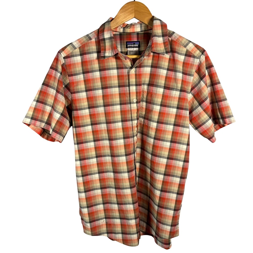 Patagonia Plaid Button Down Mens Small Red Short Sleeve Organic Cotton Shirt